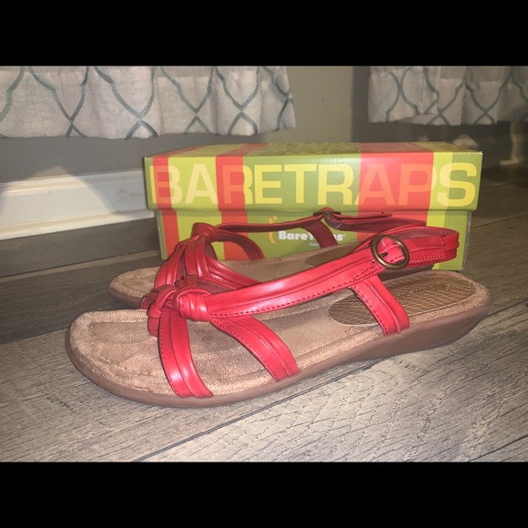 BareTraps - Picture 3 of 11